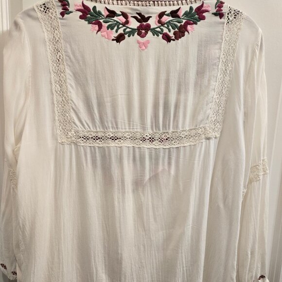 Tasha Polizzi Embroidered Blouse - Picture 8 of 9